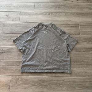 Rare Vintage Nike 90s T-Shirt Retro Y2K Perfect Condition Size L